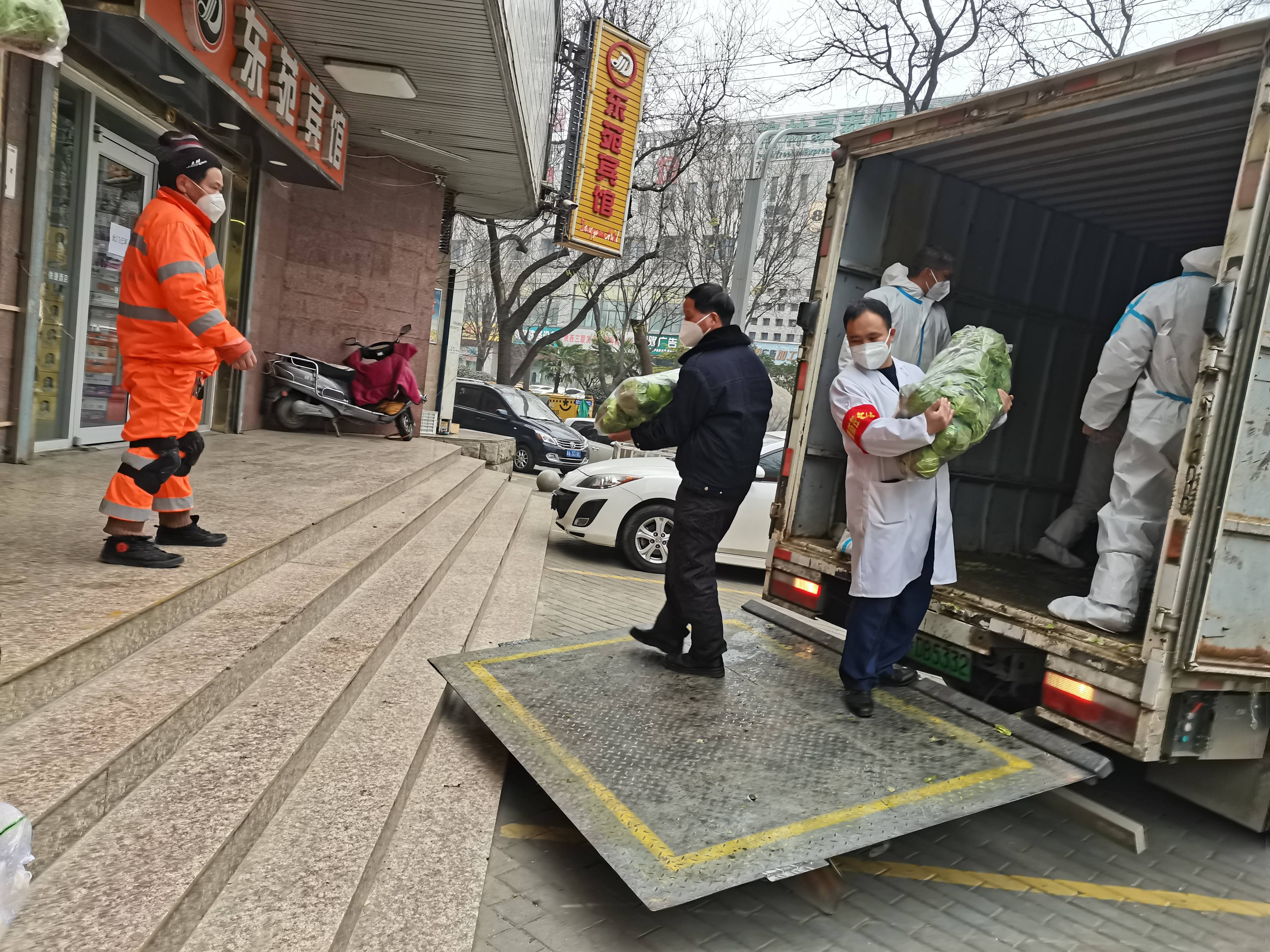 “西安疫情防控最新消息” 西安疫情最新消息出入管控？-第2张图片