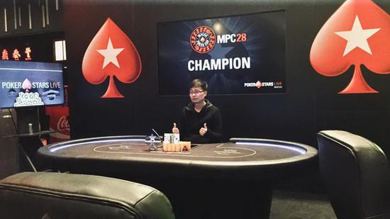 我来教教大家“红龙poker透视辅助教程”太坑人了,真的有挂-第1张图片